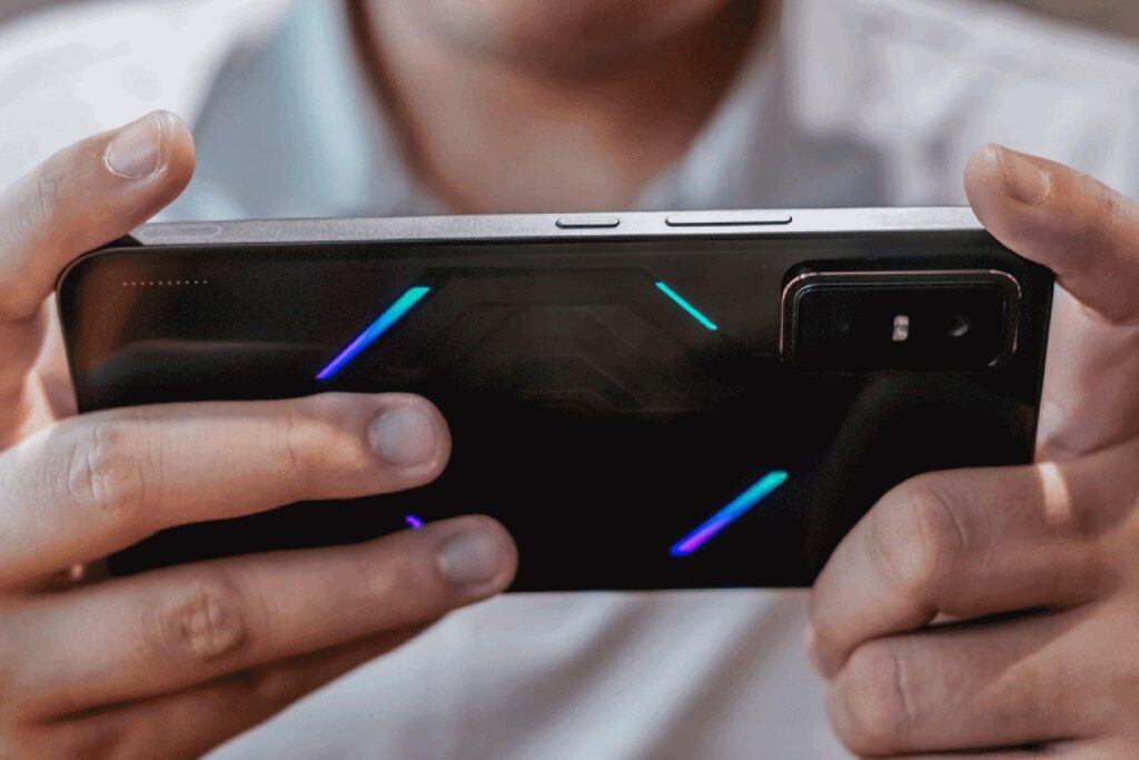 Snapdragon vs MediaTek for Gaming (2026): Which Processor is Better for BGMI, COD Mobile & Genshin Impact? s3